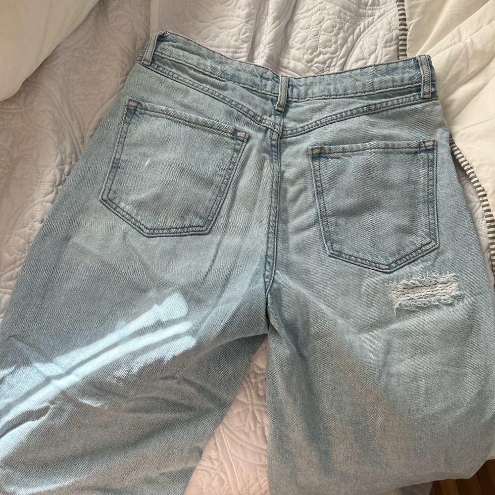 Wide Leg Ripped Jeans - Picture 6 of 6